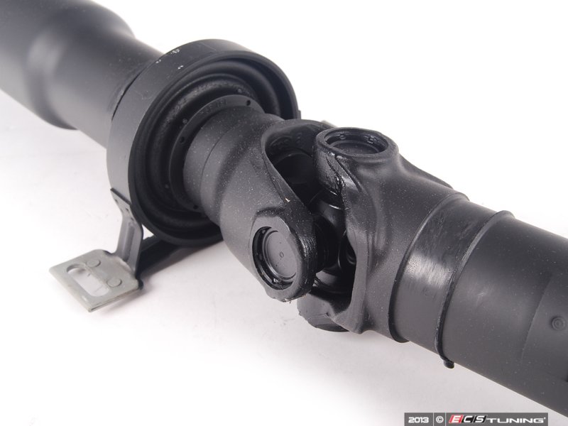 Genuine BMW 26102228910 E39 M5 Drive Shaft Assembly (26102228910)