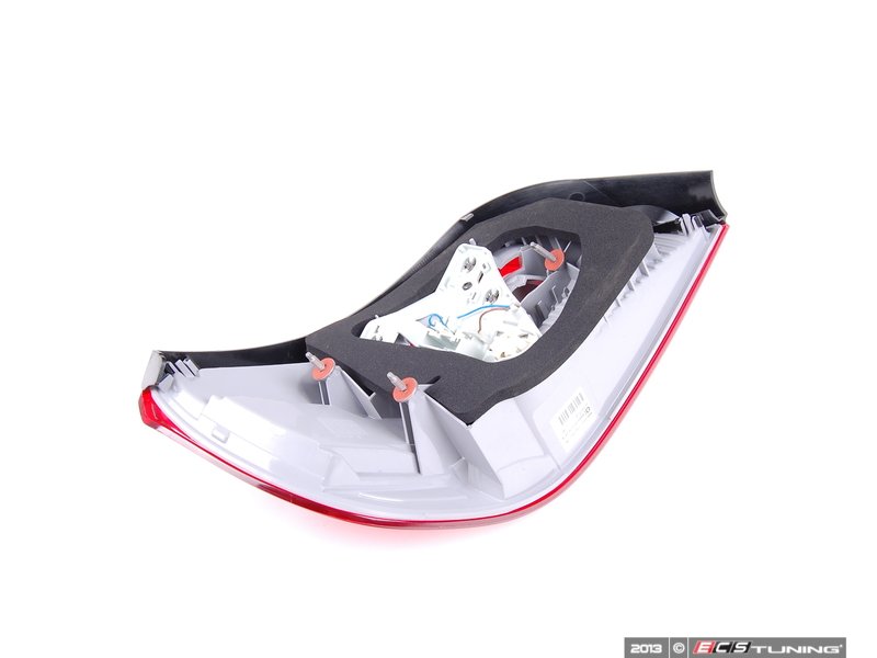 Genuine BMW 63217162302 Rear Tail light Right (63217162302)