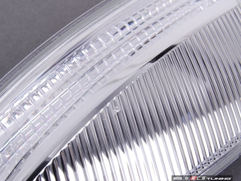 Genuine Mercedes Benz 2048200721 Mirror Turn Signal Assembly Left