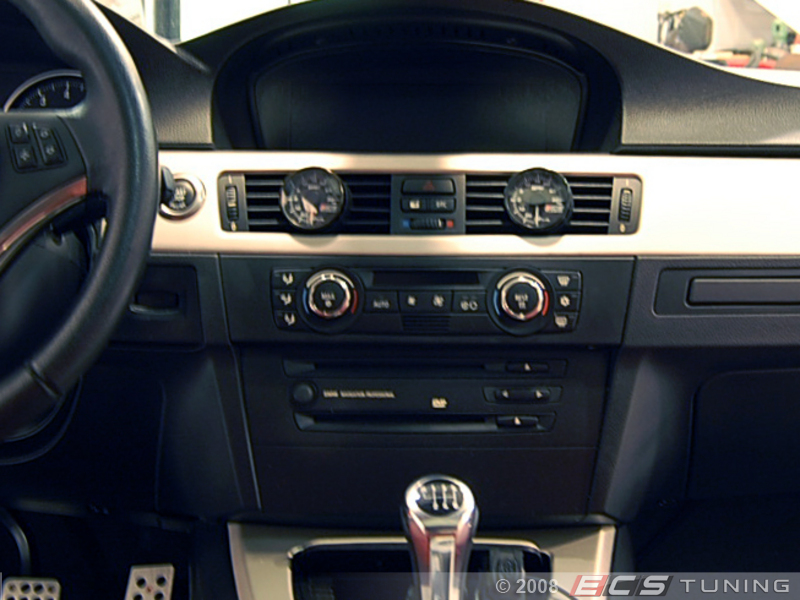 ECS News BMW 335i Vent Boost Gauges And Mounts