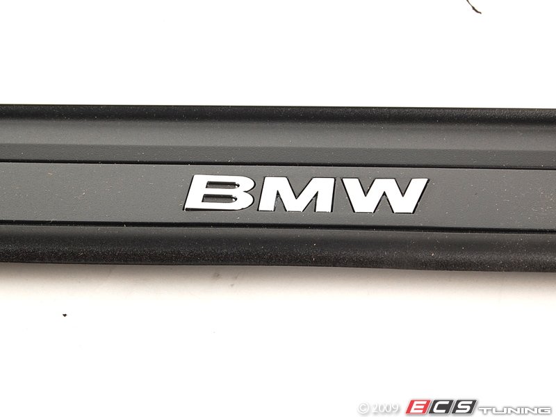 Genuine BMW - 51477060279 - Front Door sill cover - left (51-47-7-060-279)