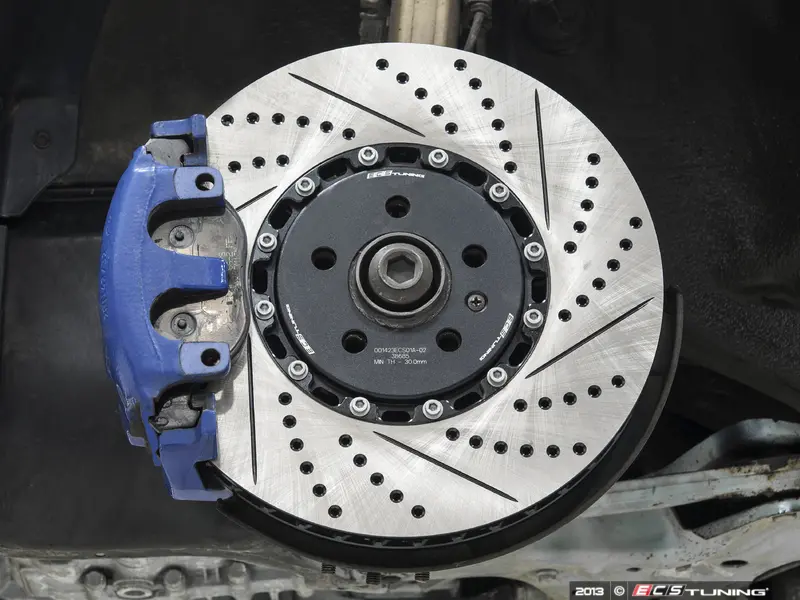 ECS - 001423ECS01AKT - Front Cross-Drilled & Slotted 2-Piece Brake