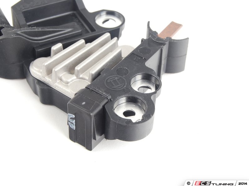 Genuine BMW 12317561939 Voltage Regulator (12317561939)