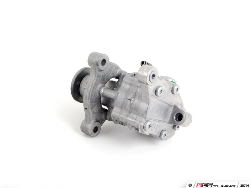 Genuine BMW 32416781015 E70 X5 Power Steering Pump (32416781015)