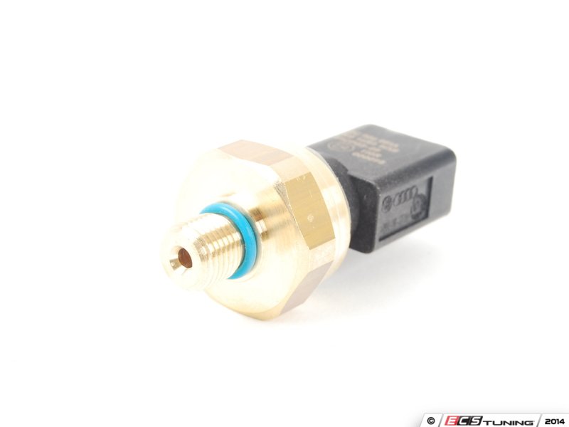 Genuine Volkswagen Audi 03C906051A Low Pressure Fuel Sensor (03C