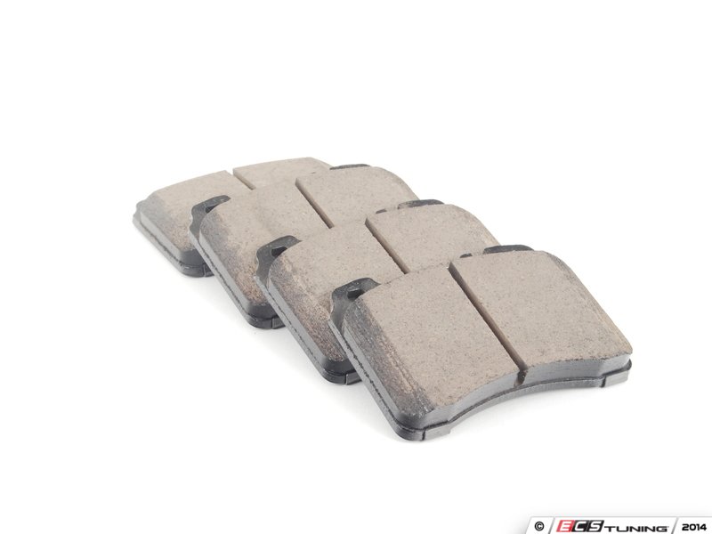 Akebono EUR561 Front Euro Ceramic Brake Pad Set