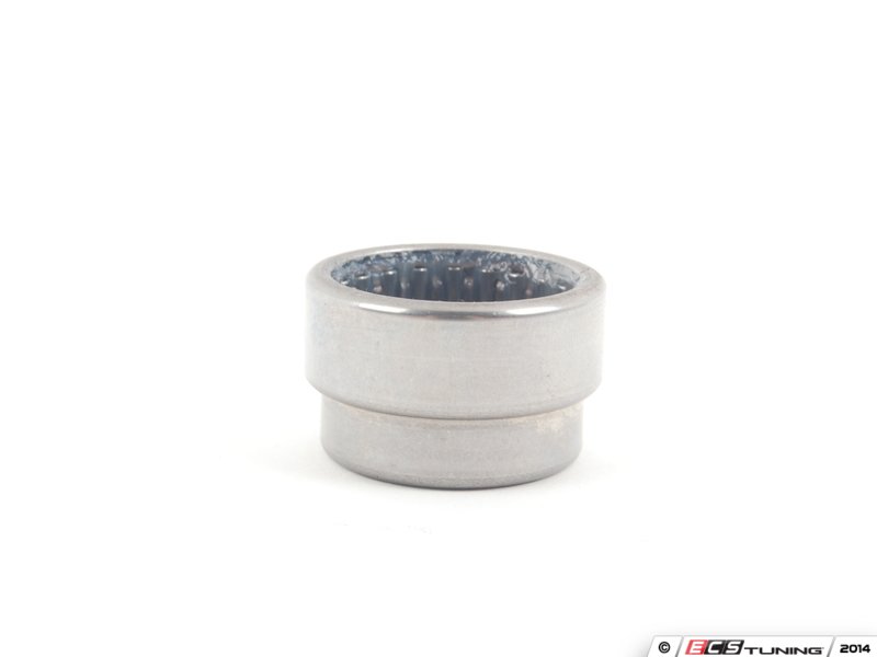 Genuine Volkswagen Audi 079105313A Pilot bearing (079 105 313 A)