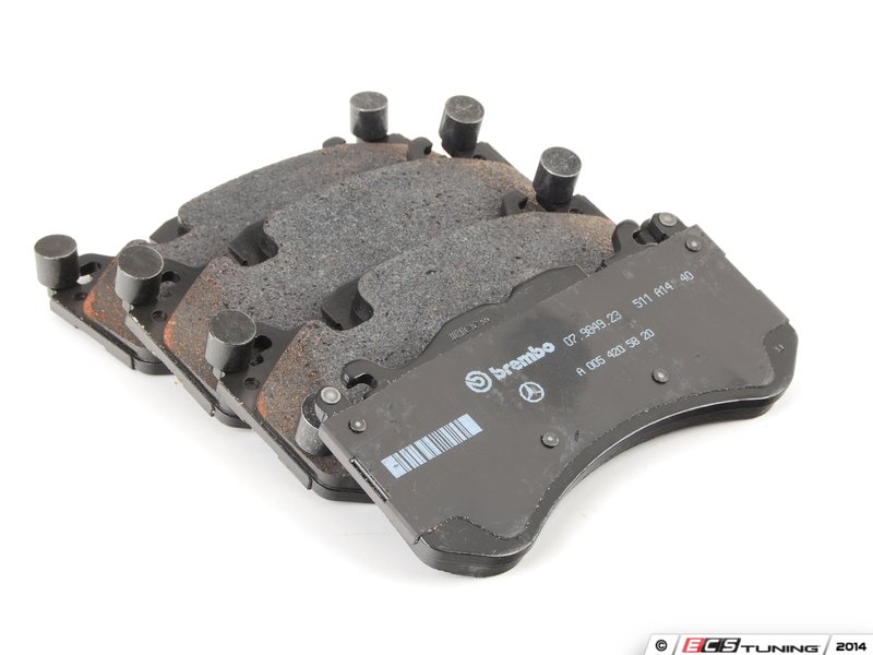 Genuine Mercedes Benz 0074206520 Front Brake Pad Set