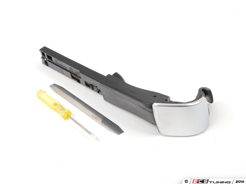 Genuine BMW 72117334637 E92 M3 Seat Belt extender hand left (72