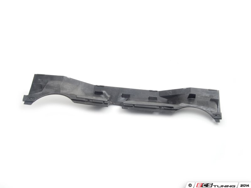 ECS News BMW E39 525i 530i Windshield Cowl Cover Kit