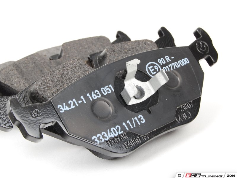 Genuine BMW 34216761238 E36 Z3 Brake Pad Set (34216761238)