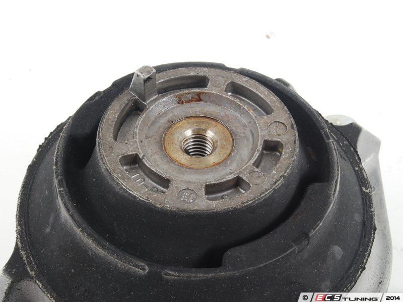 Genuine Mercedes Benz 1402402217 Engine Mount Priced Each