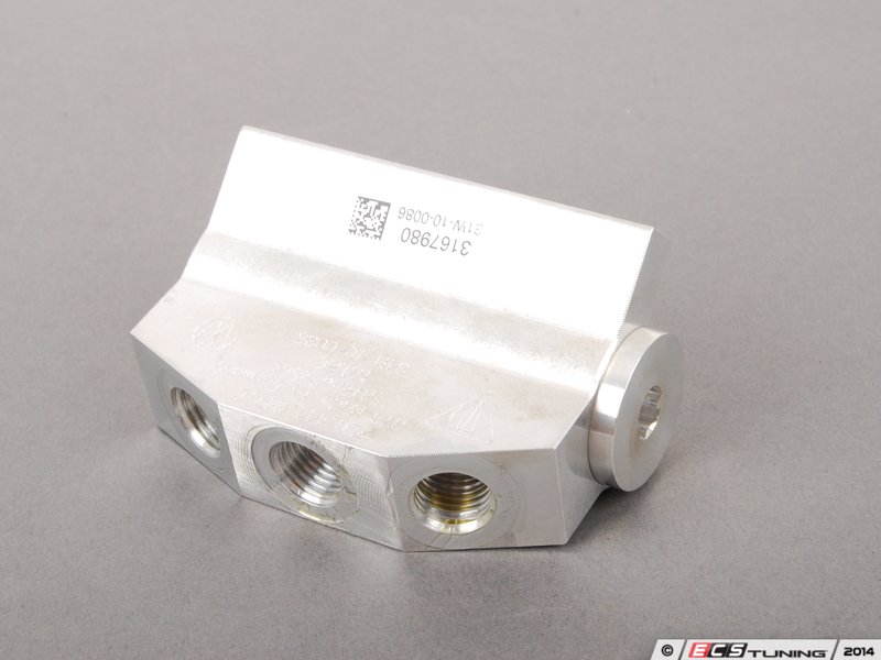 Genuine Porsche 95535923101 PDCC Hydraulic Distribution Block Front