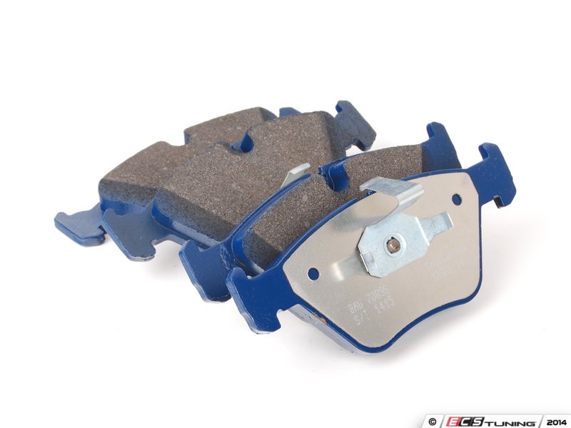 ECS News BMW E39 528i Cool Carbon Brake Pads