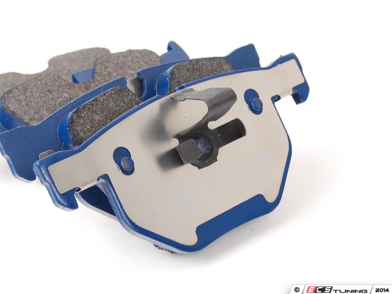 ECS News BMW E60 530i/xi Cool Carbon Brake Pads