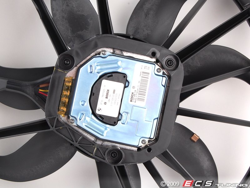 Genuine BMW 17427545366 Electric Fan With Shroud (17427545366)