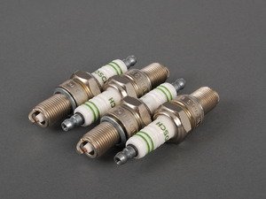 BOSCH SILVER Spark Plugs WR6DS Set of 4