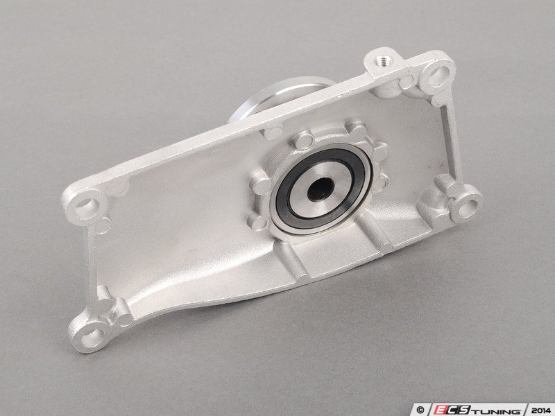 URO 1042002028 Engine Cooling Fan Bearing Bracket