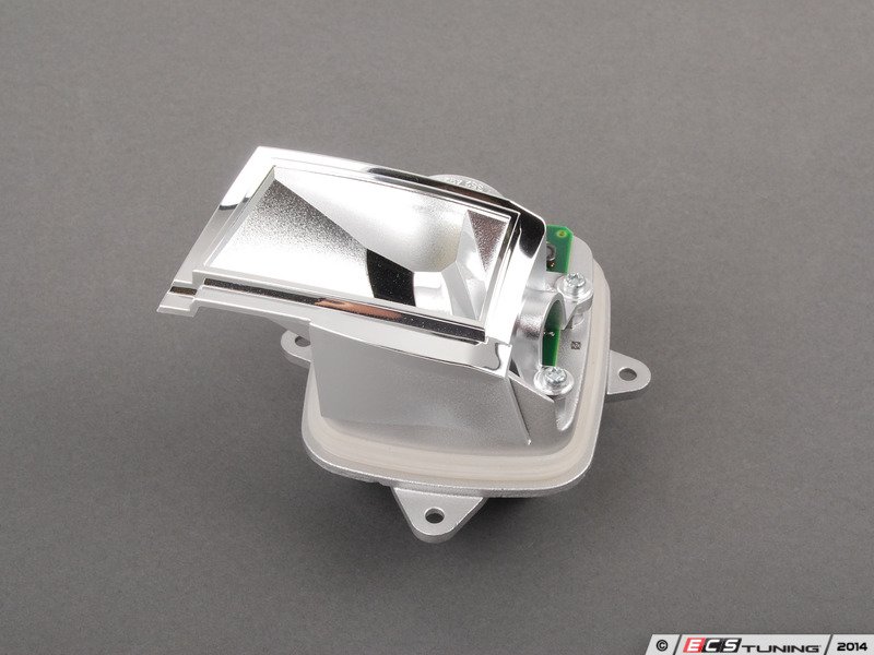 Genuine BMW 63117352492 LED Cornering Light Module Right (63117