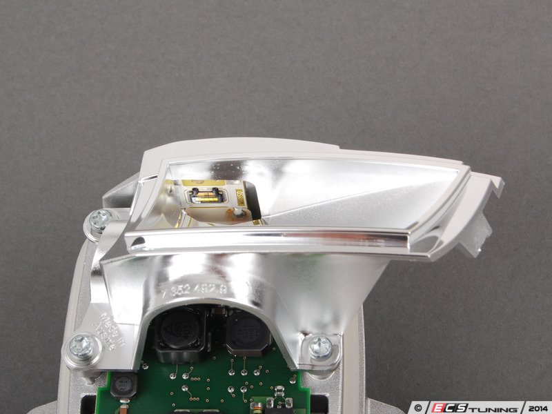 Genuine BMW 63117352492 LED Cornering Light Module Right (63117