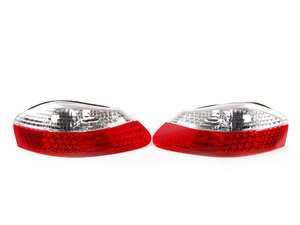 ES#2808317 - 4481903PXUECR - Red/Clear LED Tail Light Set - Clear upper and red lower portions with LED brake lights and rear fog lights - Depo - Porsche