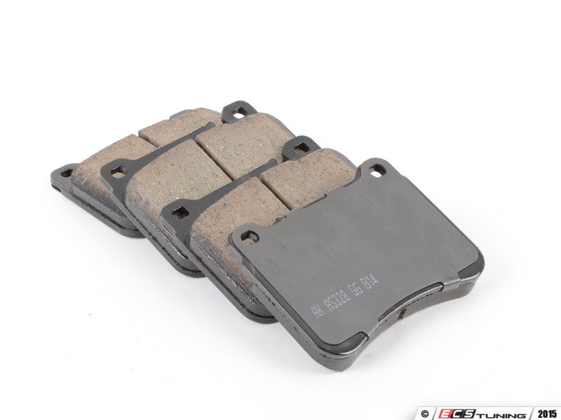 ECS News - Mercedes-Benz W203 C-Class Brake Pad Service Kits