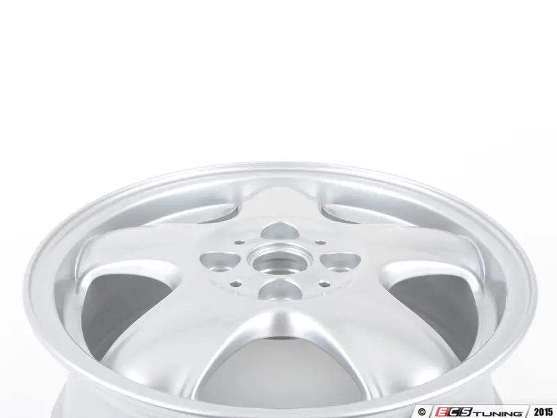 R100 Alloy 5-star Spooler Wheel 15