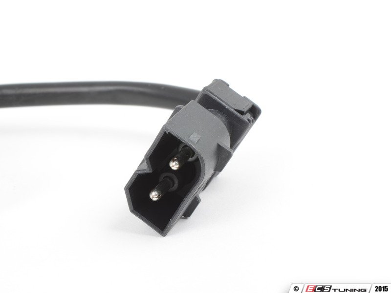 URO Parts A/C Pressure Switch #64538390971 - Direct OE Fit Replacement For HVAC System