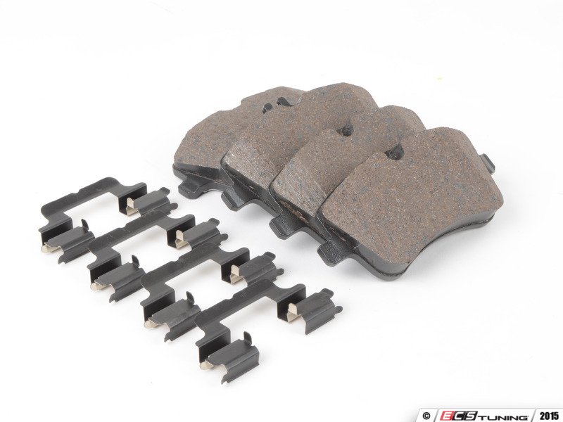 ECS News - Mercedes-Benz W203 C-Class Brake Pad Service Kits