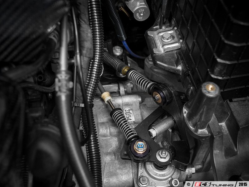 ECS 003929ecs0202aKT Solid Shifter Cable Bushing Upgrade Kit