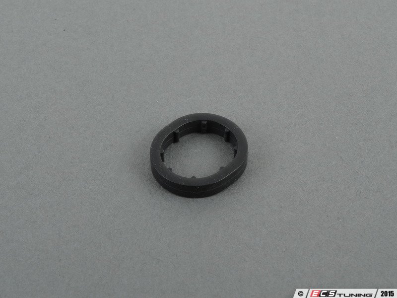 Genuine Mercedes Benz 1121840061KT2 Oil Filter Housing And Oil