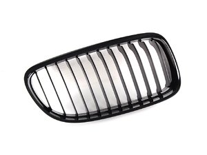 ES#259064 - 51712146912 - Blackout Kidney Grille - LCI Only - Right (Passenger) - Add style and individuality to your E90 in moments - Genuine BMW M Performance - BMW