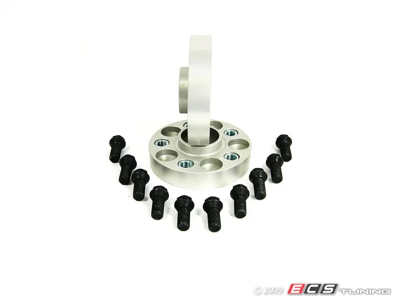 H/&R 703646501 Hub Adapter Set