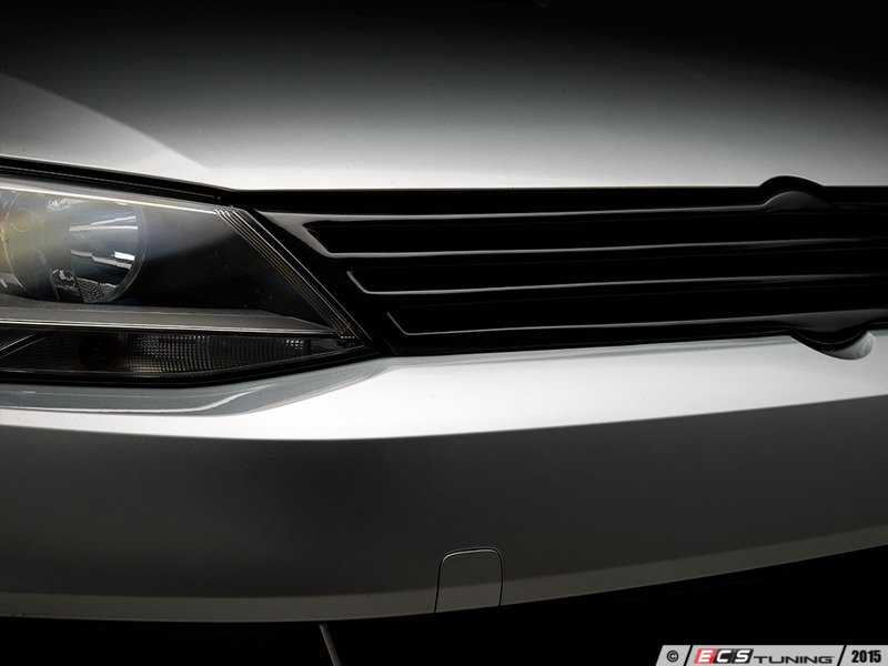 ECS News VW MK6 Jetta ECS Badgeless Grilles