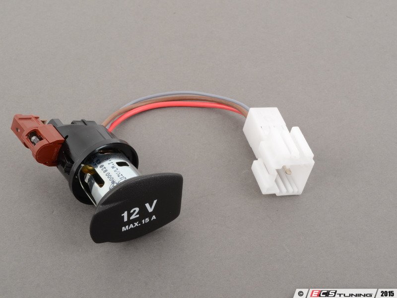 Genuine Mercedes Benz 0008204951 PLUG SOCKET