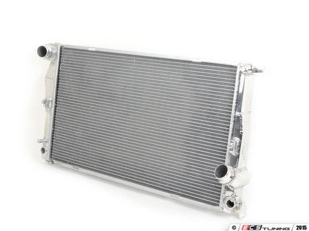 ES#2992649 - 7046 - High Performance Aluminum Radiator - Featuring an all-aluminum tank and core plus OE-style quick connects. Lower engine temperatures mean more power and longer life of engine components! - CSF - BMW