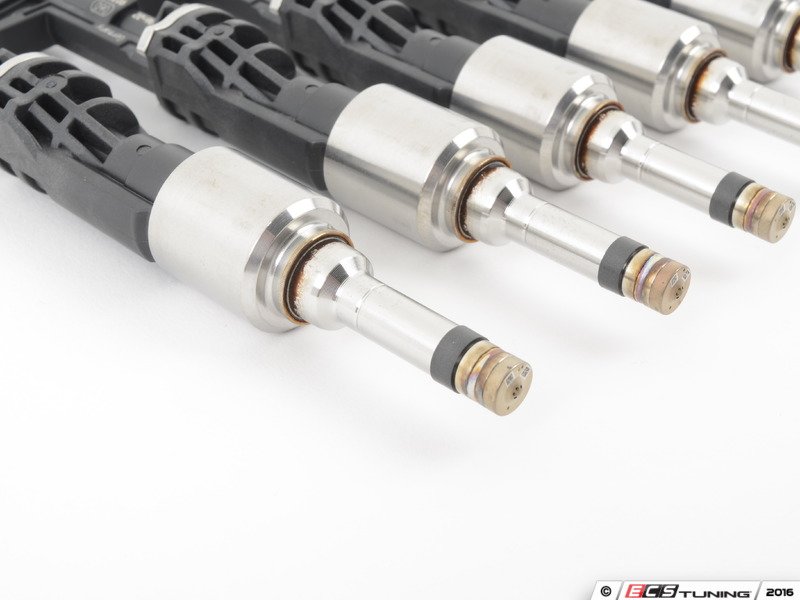 Genuine BMW 13537568607KT EU5 Fuel Injector Replacement Kit