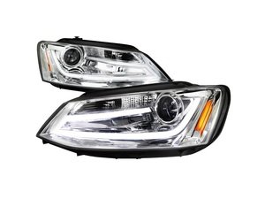 Volkswagen Jetta Vi Sedan Gli Headlights Page 1 Ecs Tuning Es 3021243 2lhpjet11tm Projector Headlight Set Chrome Features Led Light S