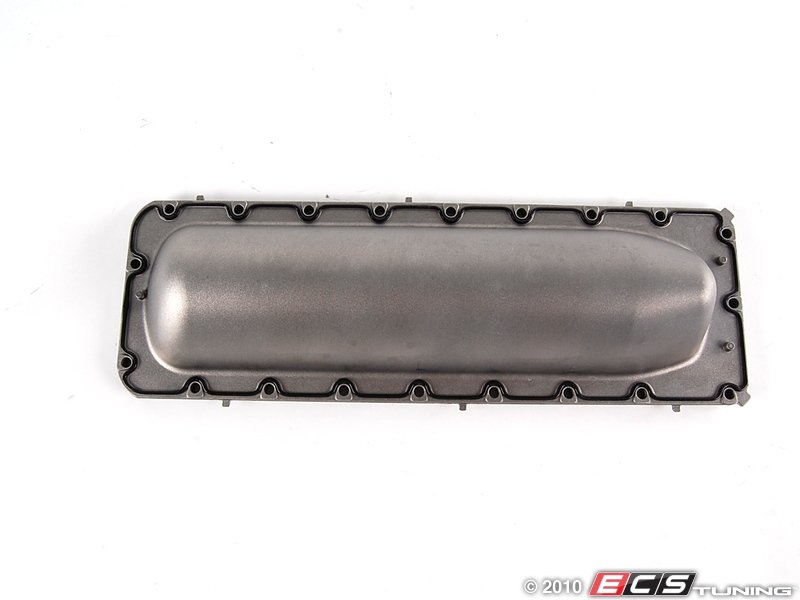 Genuine BMW 11141742042 Valley Pan With Gasket (11141742042)