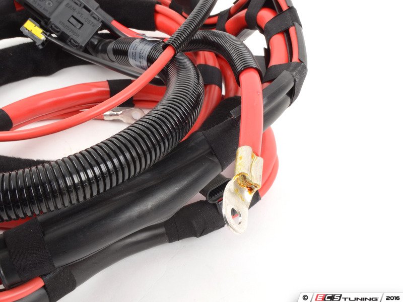 Genuine BMW 61123414879 E83 Positive Battery Cable (61123414879)