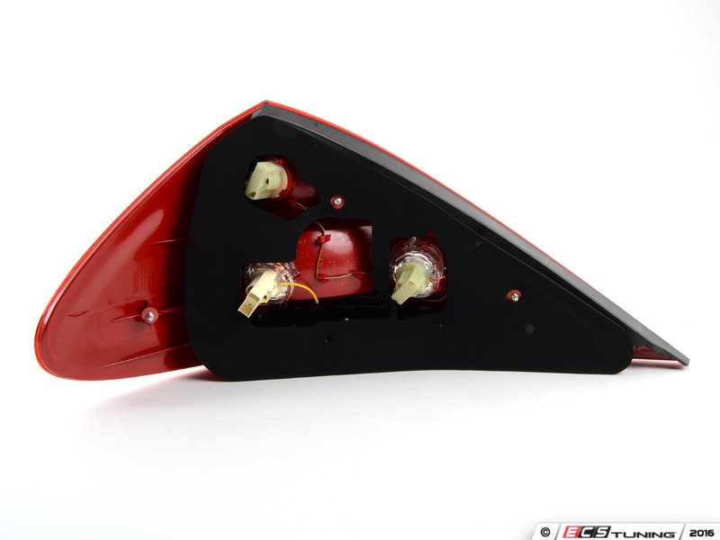 Genuine Mercedes Benz 2308201164KT Tail Light Assemblies Priced As A Set