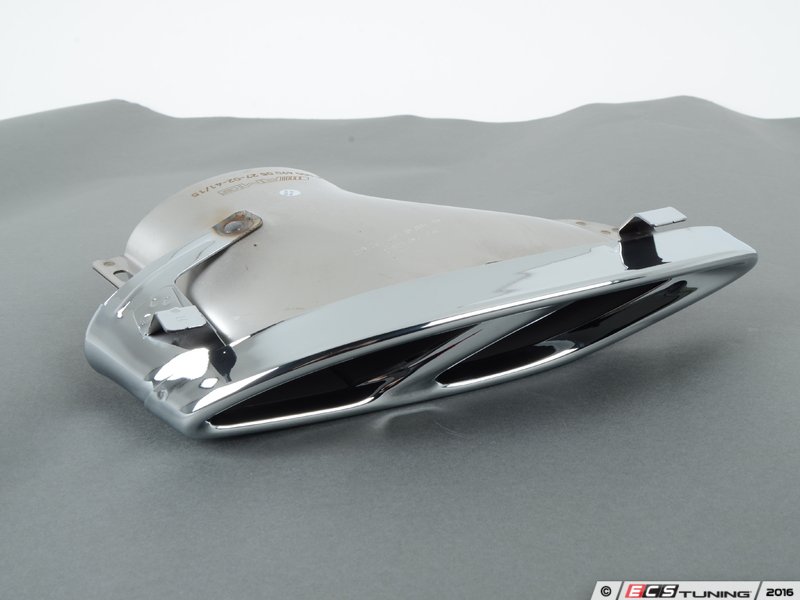 Genuine Mercedes Benz - 0004900527 - TAIL PIPE COVER