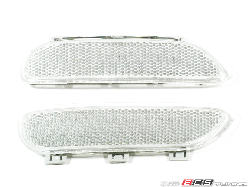 ECS News - BMW E46 ECS Front Bumper Reflectors