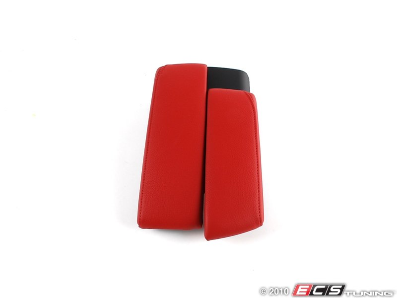 ECS News BMW E90/E91 Split Armrests