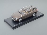 ES#2912447 - 80432244243 - 1:18 BMW 3-Series Touring Scale Model - Orion Silver - A perfect addition to any enthusiast's die-cast collection - Genuine BMW - BMW