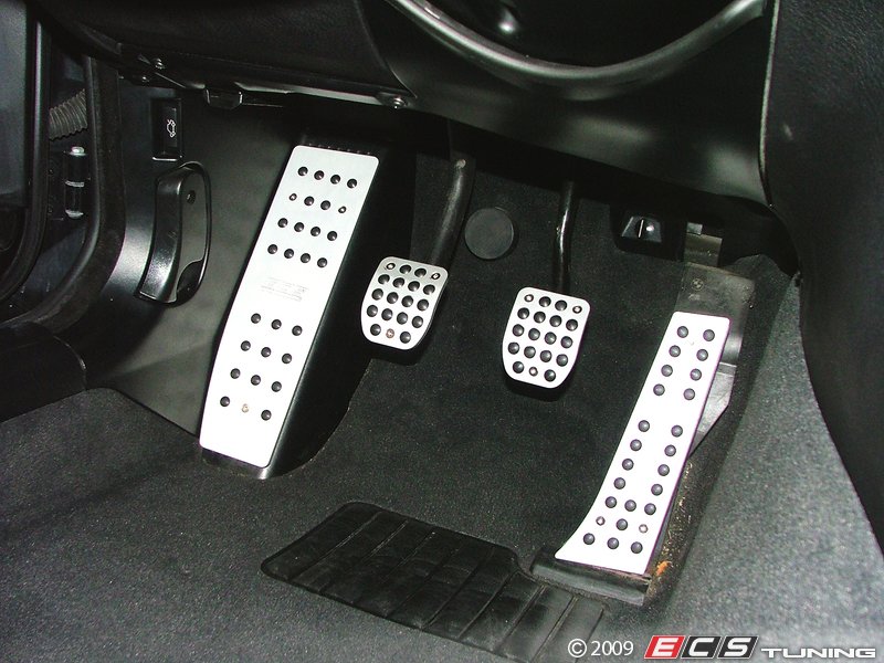 ECS News ECS BMW E46 Pedal Sets