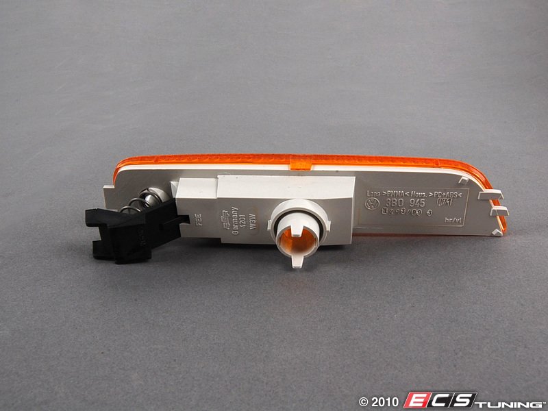 Genuine Volkswagen Audi 3b0945071 Bumper Side Marker Left (3b0