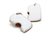 ES#3176016 - 7105-0112 - Small Key Case - White - Protect your keys & your interior with this stylish key case - 3D Design - BMW