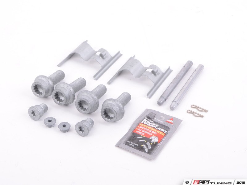 Genuine Volkswagen Audi 7L8615601C2KT Rear Pad & Rotor Installation Kit (7L8 615 601 C 2KT)