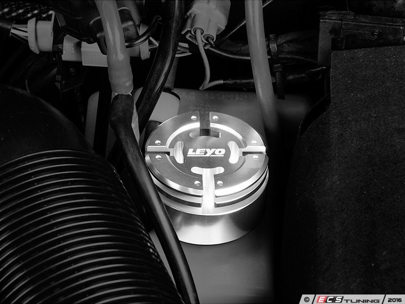 LEYO L090S Engine Bay Accessory Caps Silver (NO LONGER AVAILABLE)